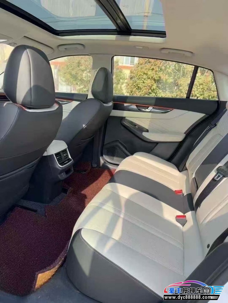 23年东风风神奕炫轿车抵押车出售