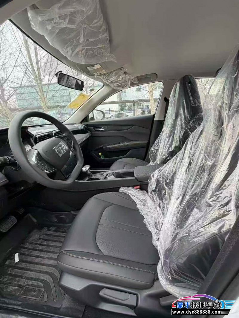 25年东风风神奕炫轿车抵押车出售