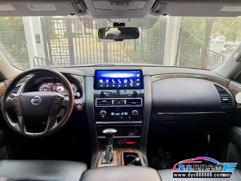 19年日产途乐轿车抵押车出售