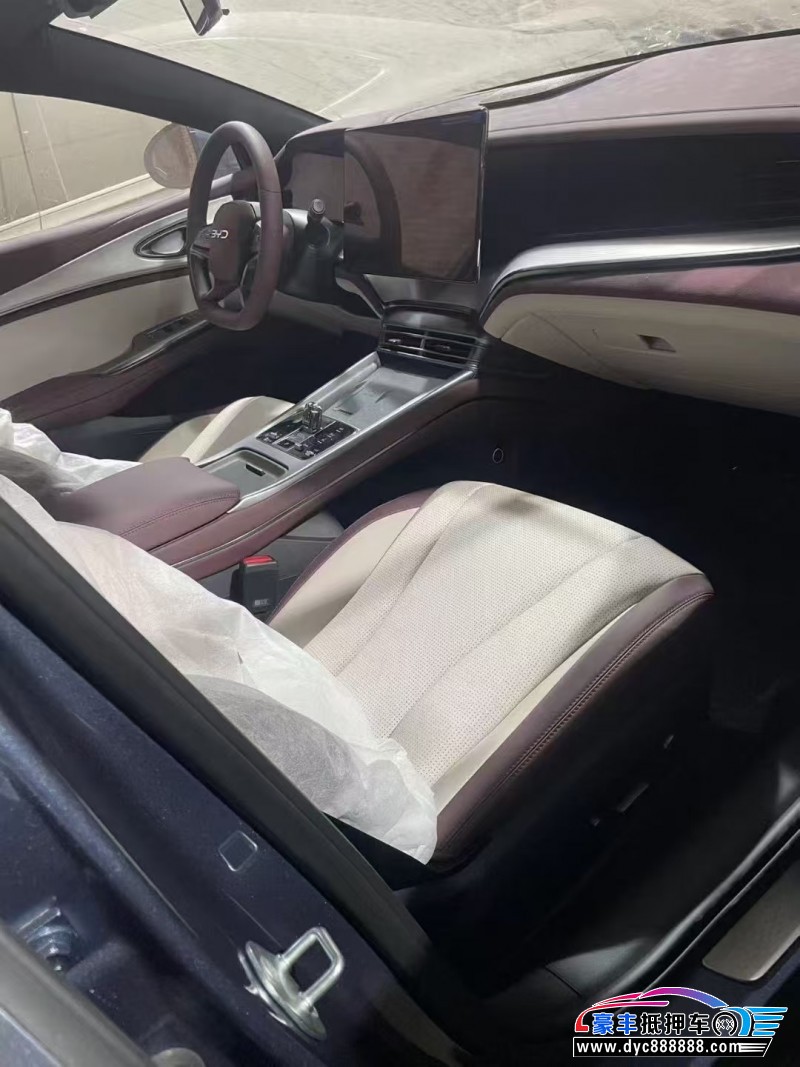 25年比亚迪海豹轿车抵押车出售