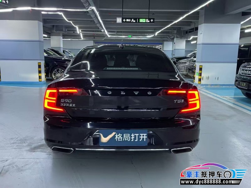 20年沃尔沃S90轿车抵押车出售
