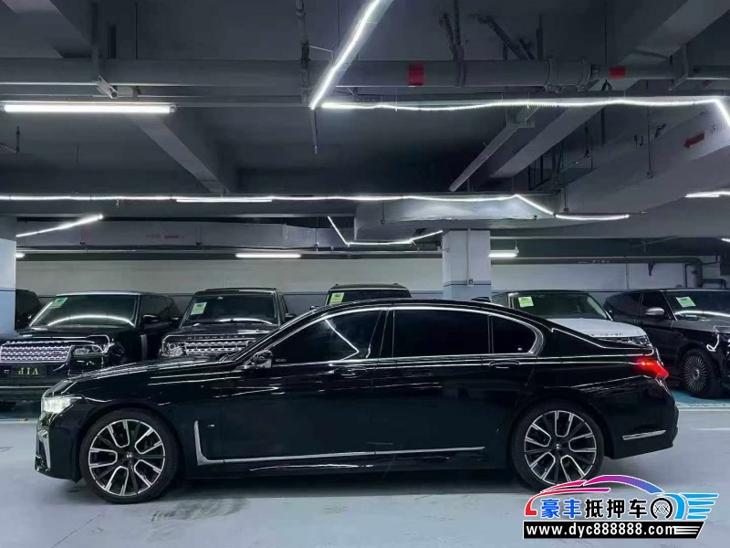 21年宝马7系轿车抵押车出售