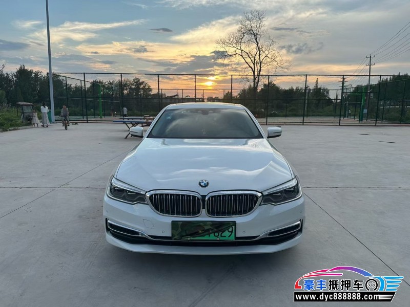 20年宝马5系轿车抵押车出售