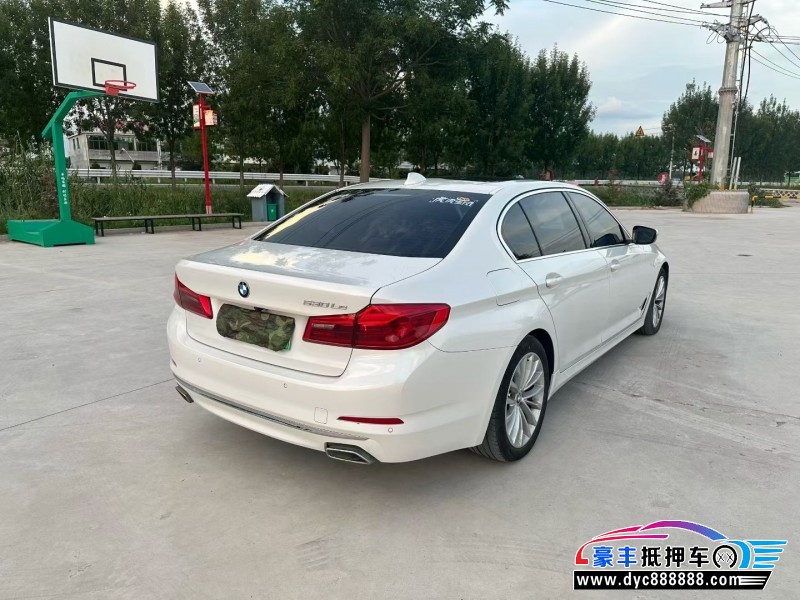 20年宝马5系轿车抵押车出售