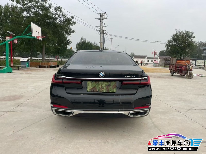 20年宝马7系轿车抵押车出售