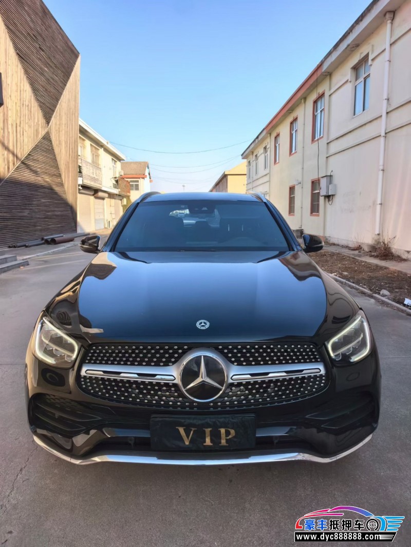 20年奔驰GLC轿车抵押车出售