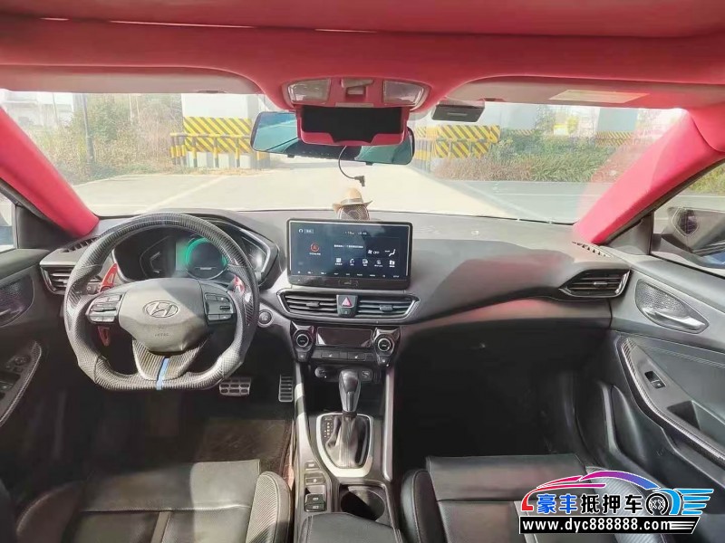 18年现代菲斯塔轿车抵押车出售