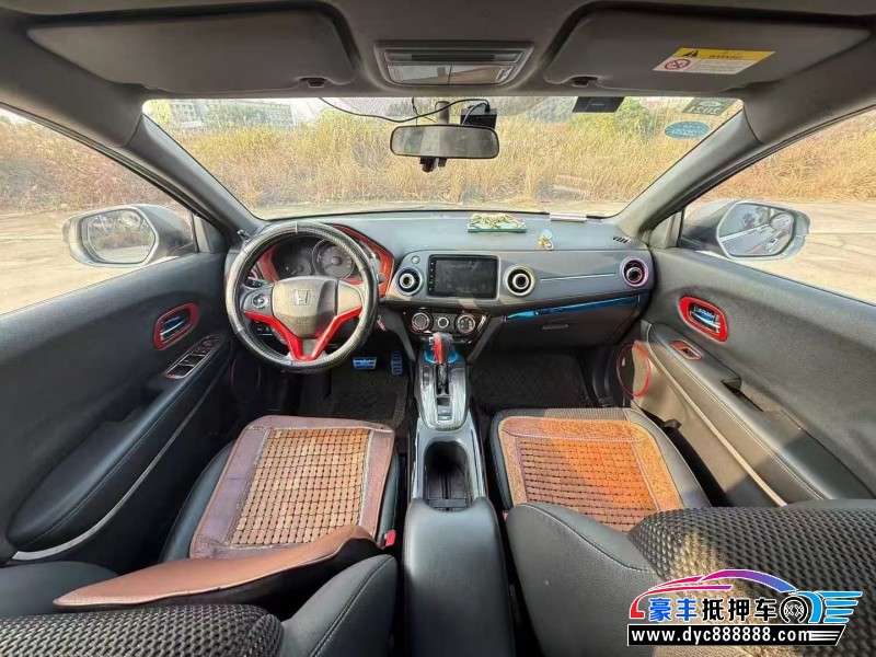 17年本田XRV轿车抵押车出售