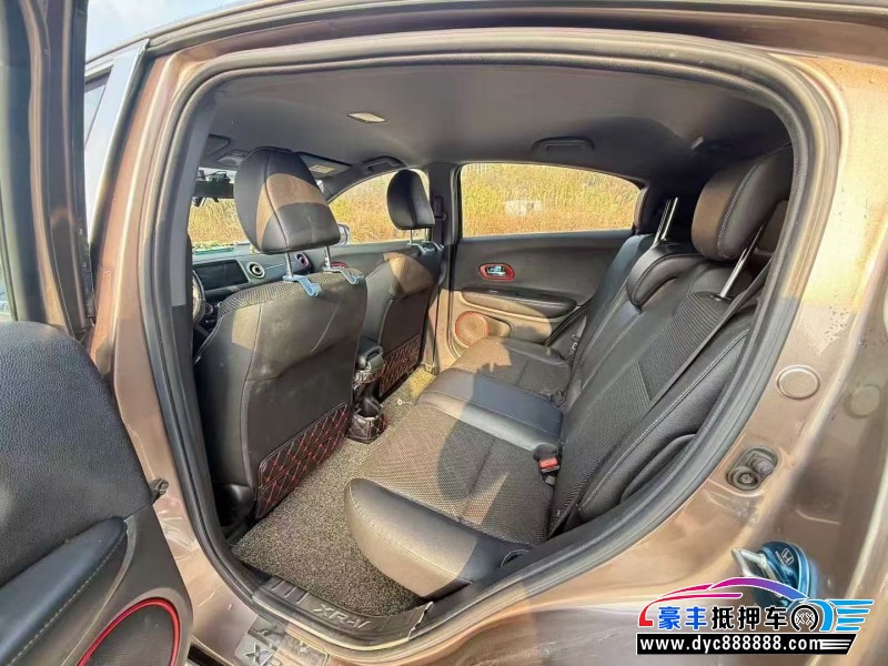 17年本田XRV轿车抵押车出售