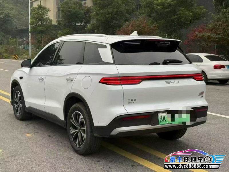 25年比亚迪宋轿车抵押车出售