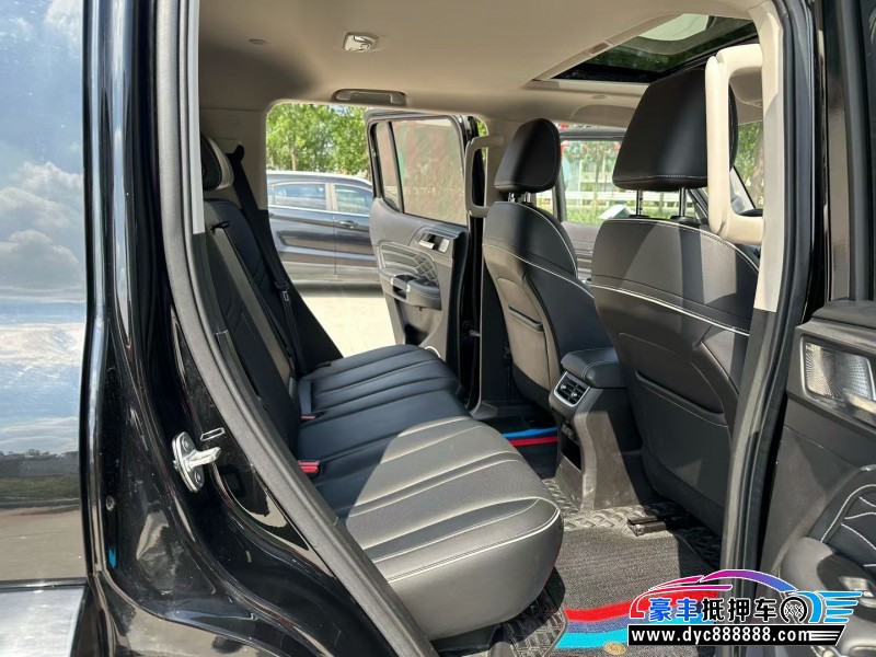 22年WEY坦克300轿车抵押车出售