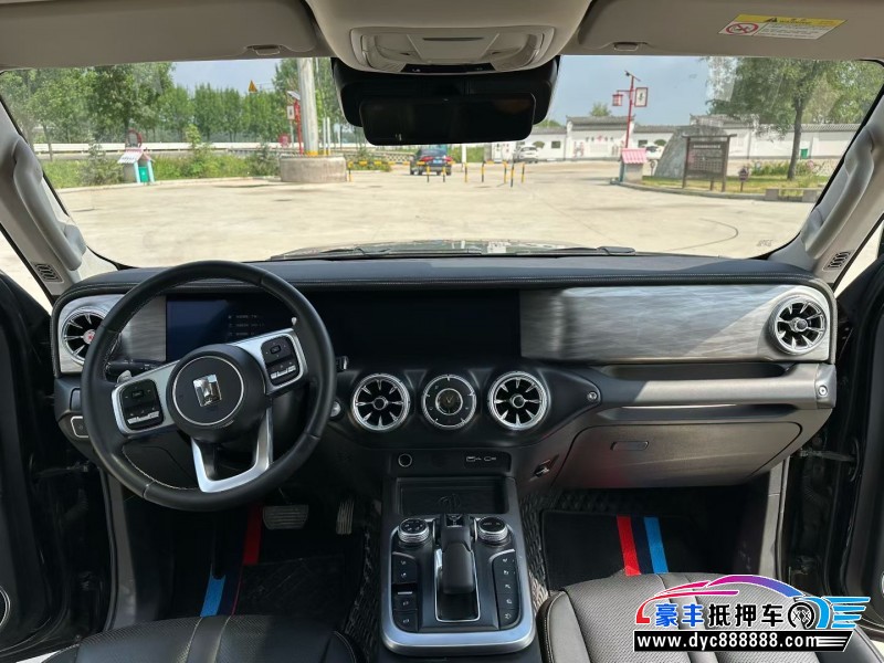 22年WEY坦克300轿车抵押车出售