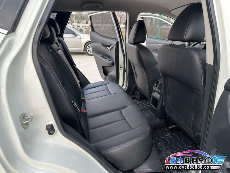 22年日产逍客轿车抵押车出售