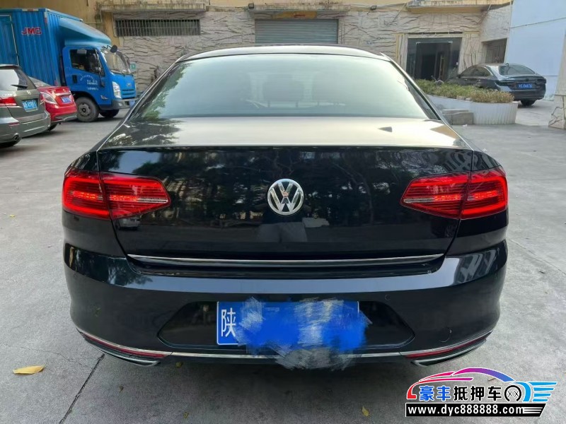 17年大众迈腾轿车抵押车出售