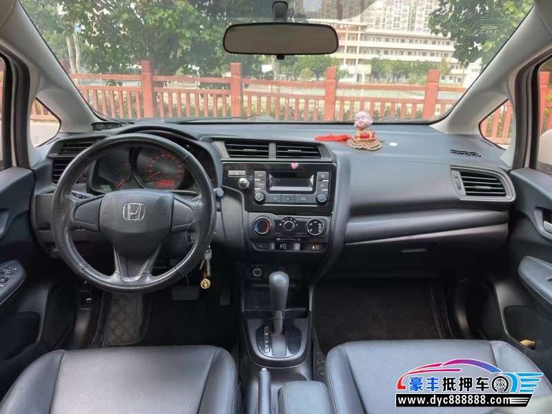 19年本田飞度轿车抵押车出售