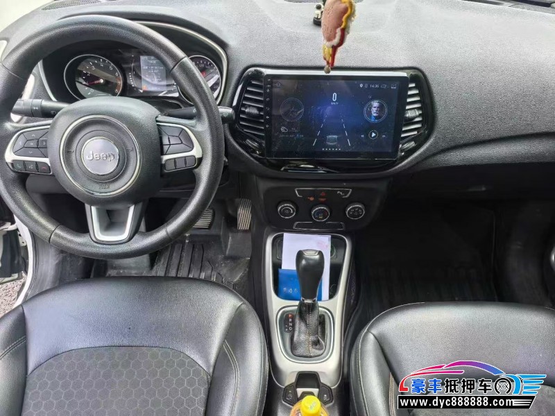 18年Jeep指南者轿车抵押车出售