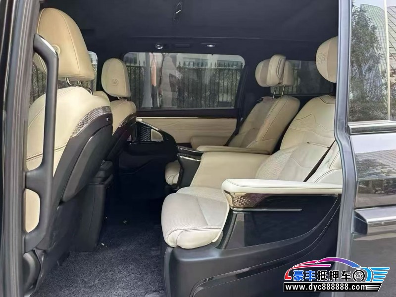 23年传祺M8轿车抵押车出售