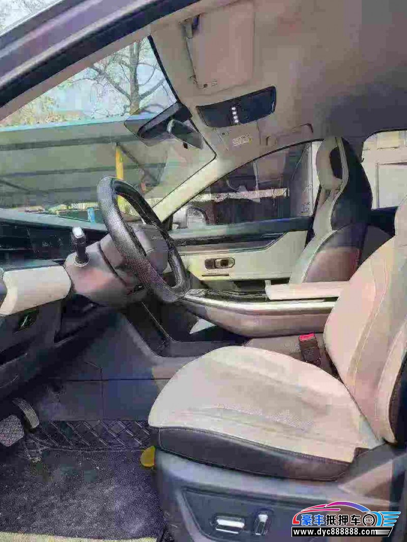 23年捷途大圣轿车抵押车出售