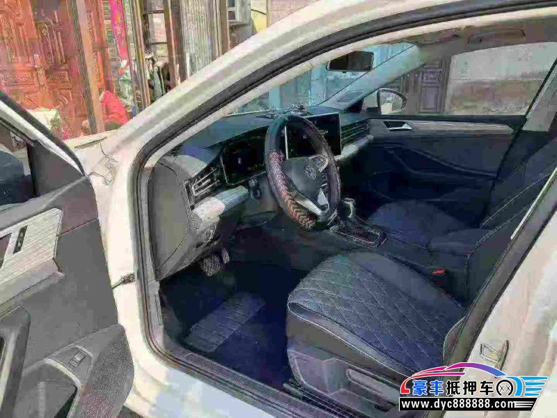 23年大众速腾轿车抵押车出售