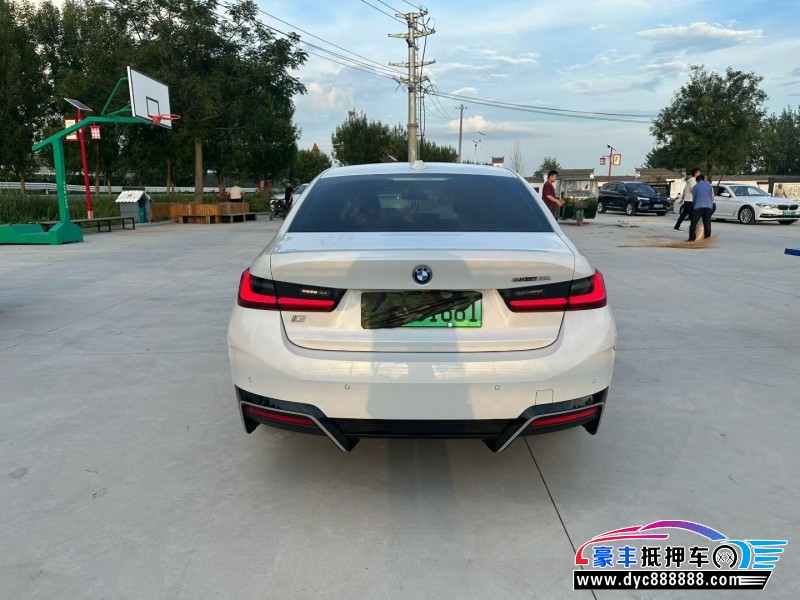 24年宝马i3轿车抵押车出售