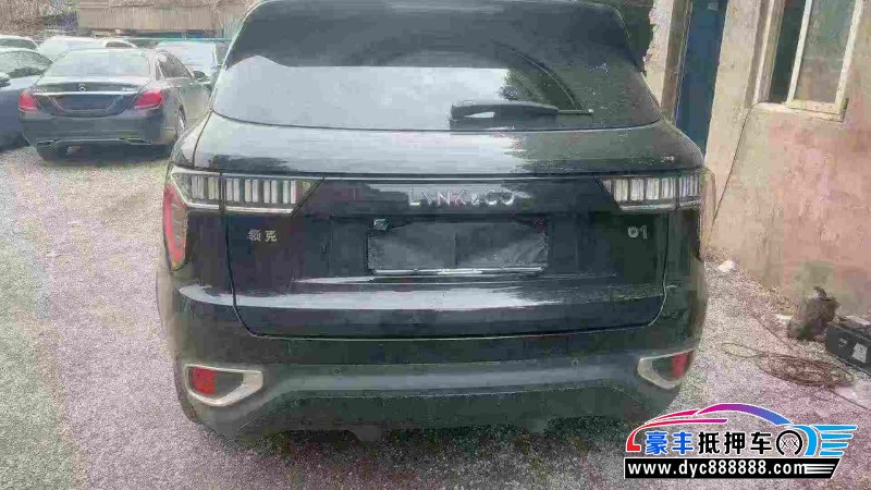 18年领克01轿车抵押车出售