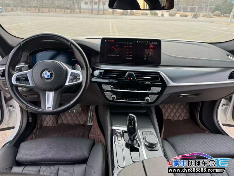 23年宝马5系轿车抵押车出售