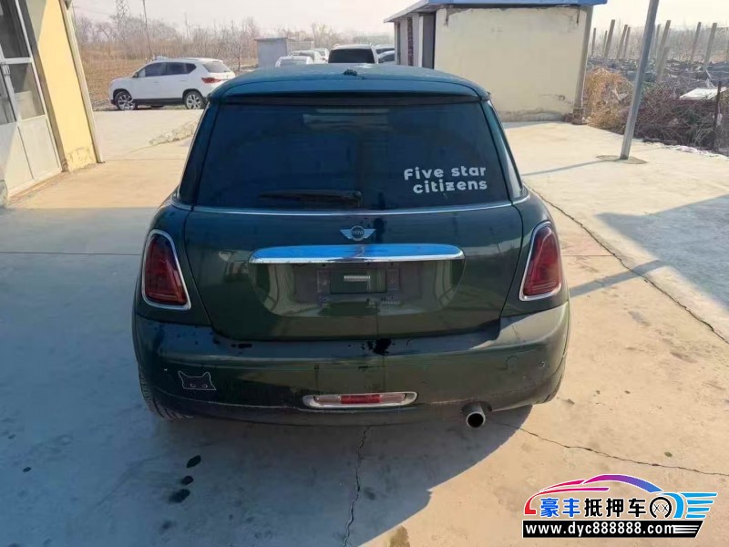 12年宝马MINISUV抵押车出售