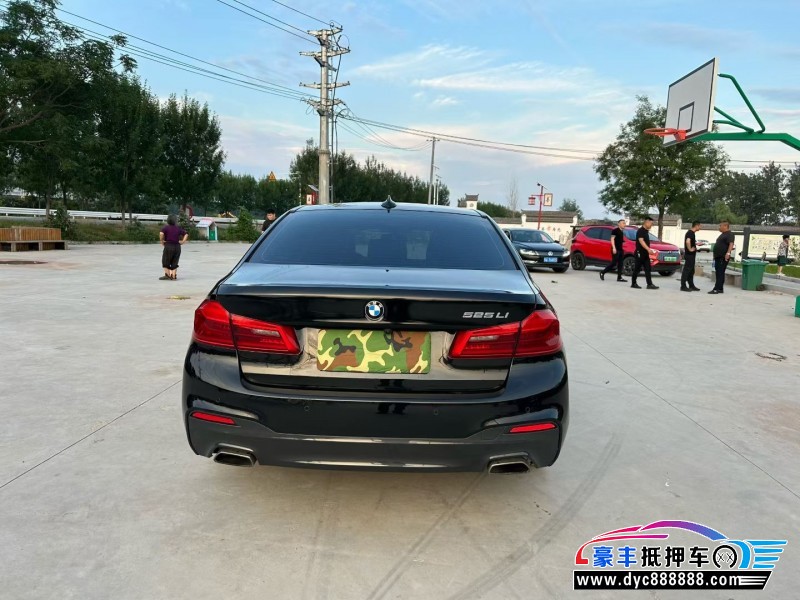 20年宝马5系轿车抵押车出售