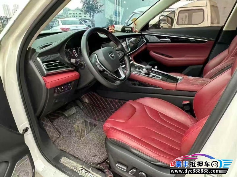 19年长安长安cs85轿车抵押车出售