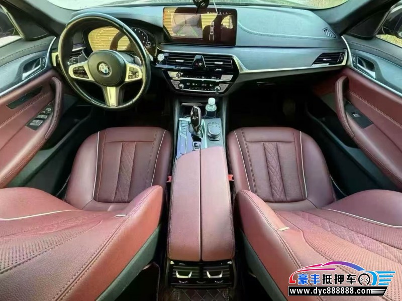 21年宝马5系轿车抵押车出售