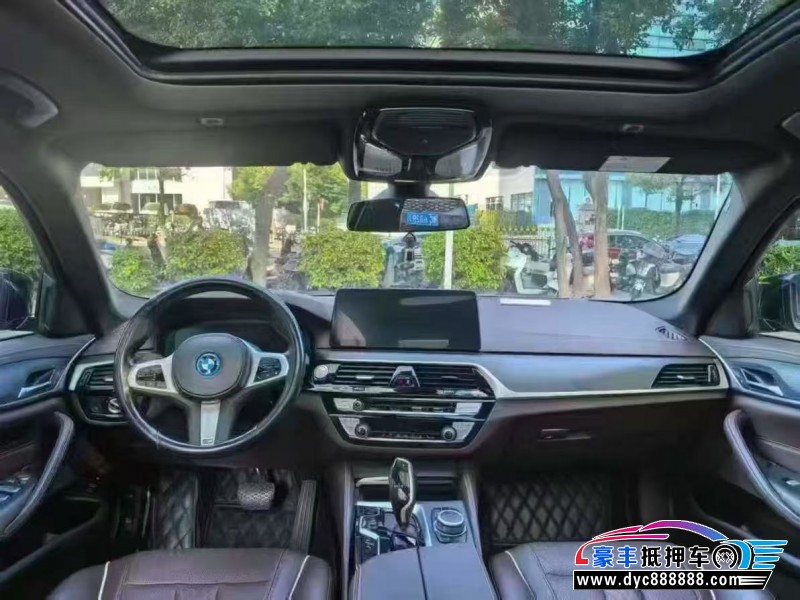 22年宝马5系轿车抵押车出售