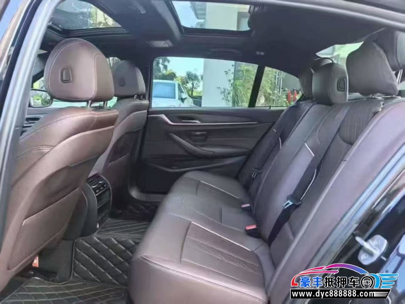 22年宝马5系轿车抵押车出售