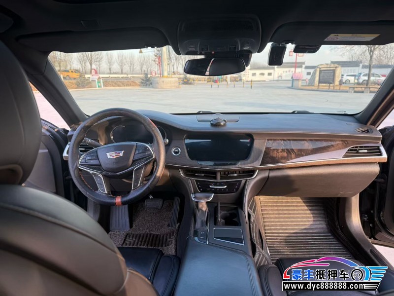 17年凯迪拉克CT6轿车抵押车出售