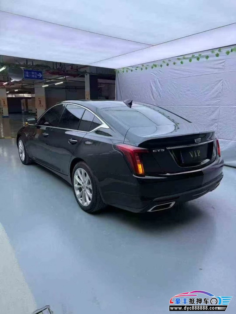 21年凯迪拉克CT5轿车抵押车出售