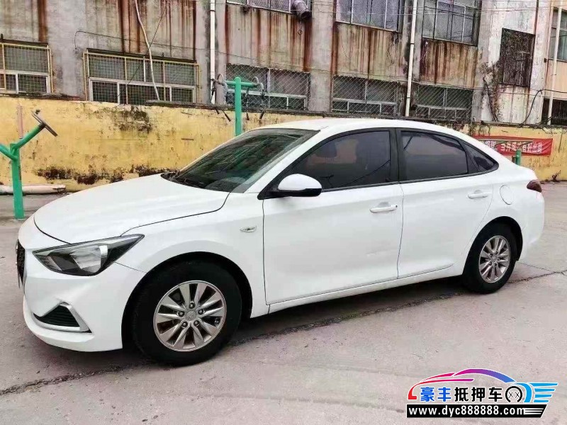 21年现代悦动轿车抵押车出售