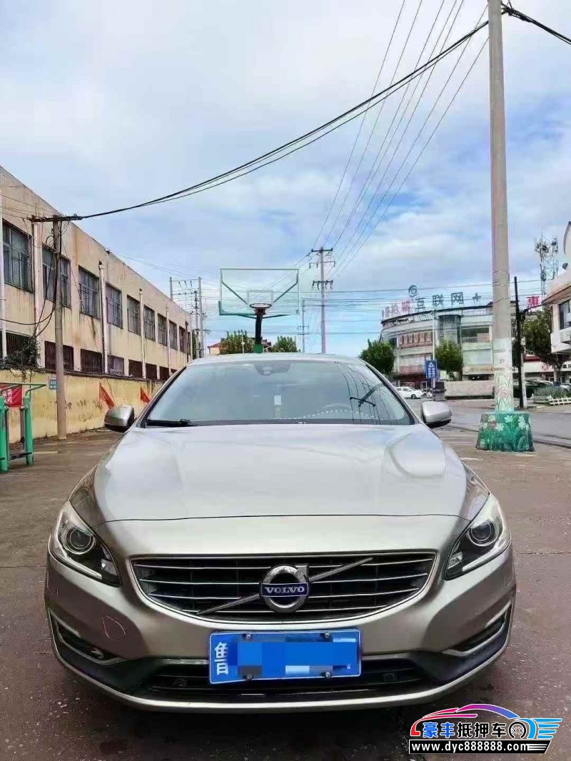 抵押车出售16年沃尔沃S60L轿车