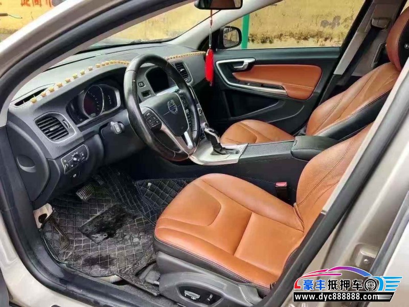 16年沃尔沃S60L轿车抵押车出售