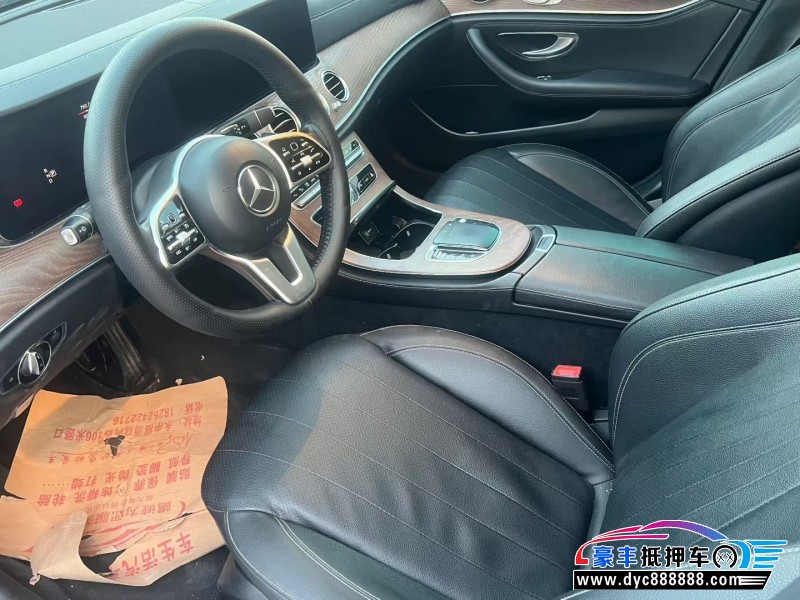 19年奔驰E轿车抵押车出售