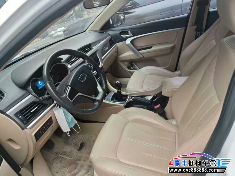 17年吉利帝豪轿车抵押车出售