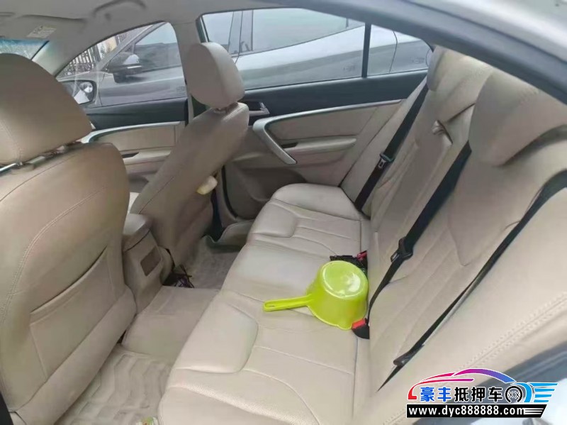 17年吉利帝豪轿车抵押车出售