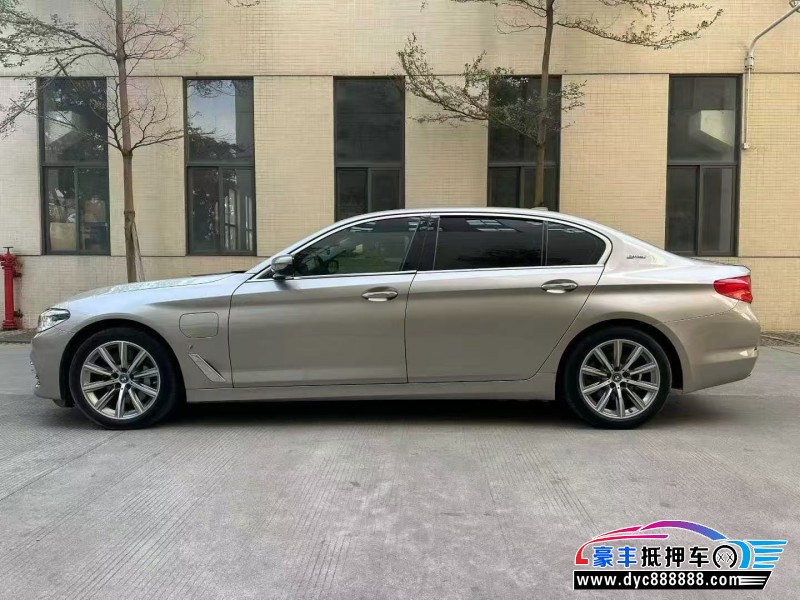 18年宝马5系轿车抵押车出售