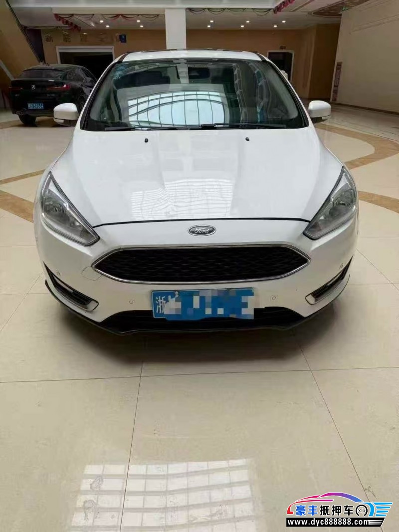 抵押车出售16年福特福克斯轿车