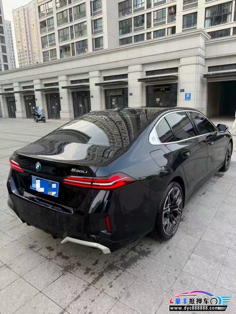 24年宝马5系轿车抵押车出售