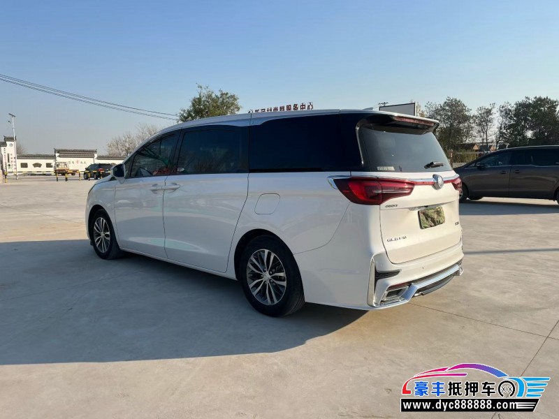 21年别克GL8轿车抵押车出售