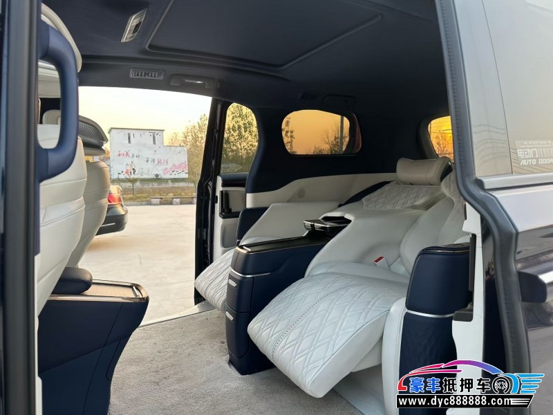 20年别克GL8轿车抵押车出售