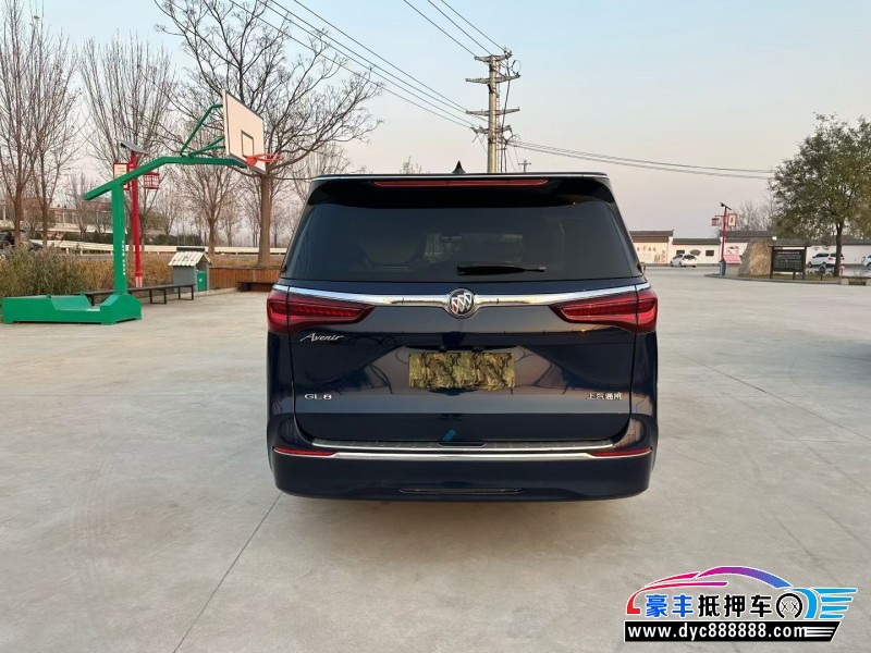 20年别克GL8轿车抵押车出售