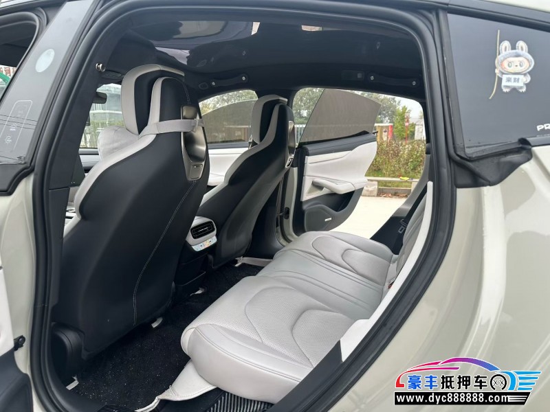 24年小米SU7轿车抵押车出售