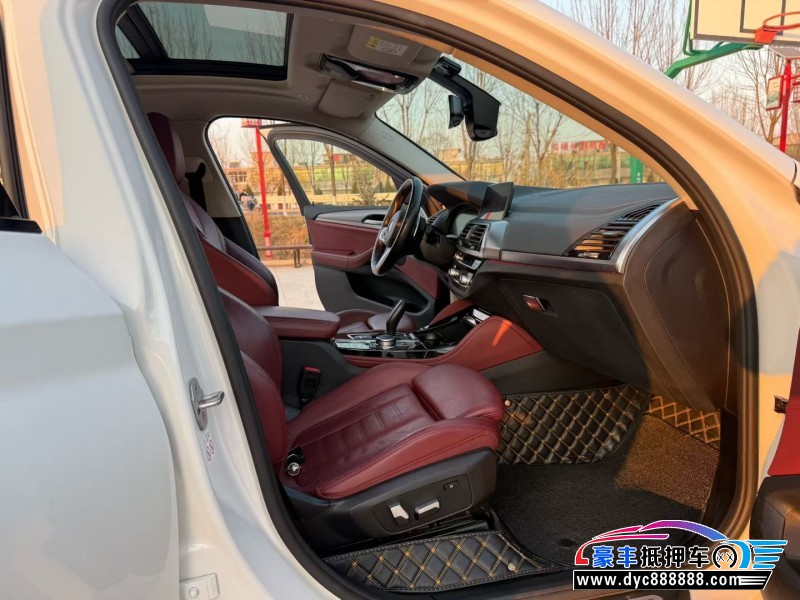 21年宝马X4轿车抵押车出售