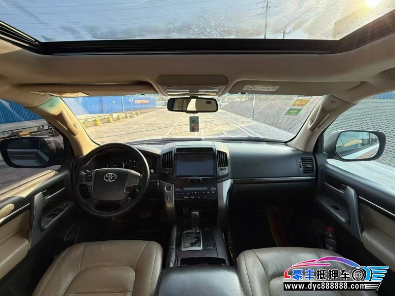10年丰田兰德酷路泽（陆巡）SUV抵押车出售
