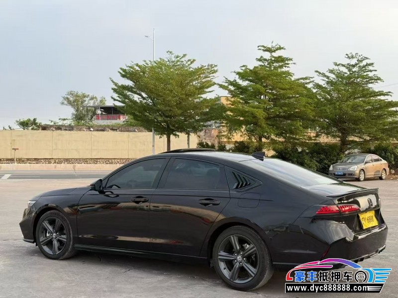 25年本田英诗派轿车抵押车出售